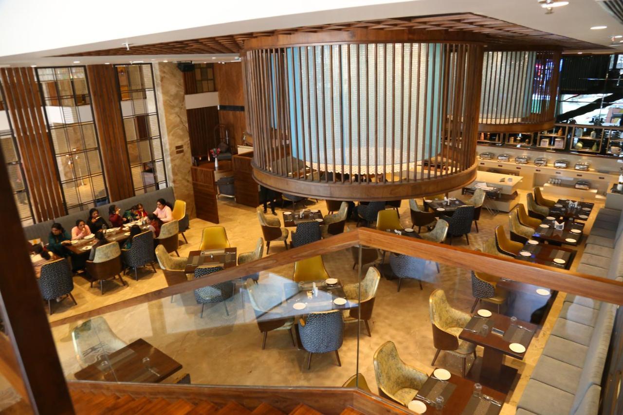 Zirakpur Dreamz Inn & Suites מראה חיצוני תמונה