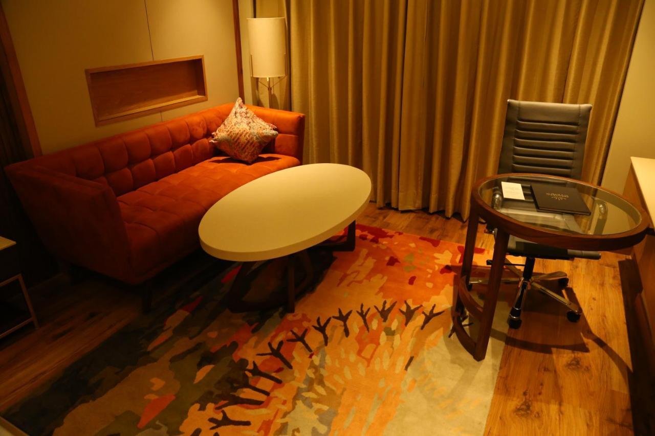 Zirakpur Dreamz Inn & Suites מראה חיצוני תמונה